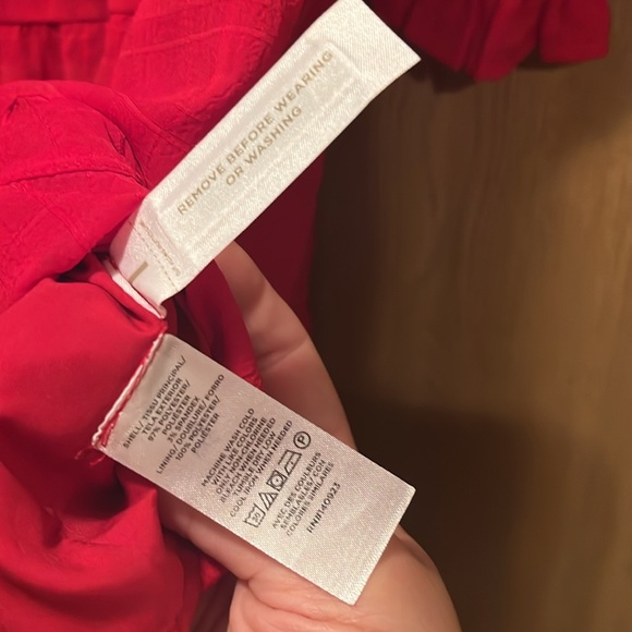NWT Ann Taylor Red tiered dress Size 6 Petite #10193 - Picture 8 of 8